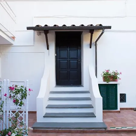 Relais Del Corso Πανσιόν 4*